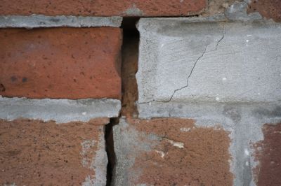 Mortar Crack Patching